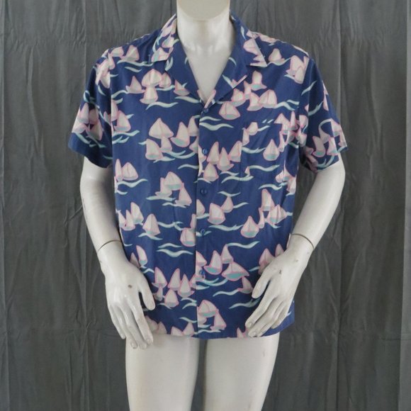 Vintatge Hawaiian Shirt - Pink and Blue Sailboats by Hilo Hattie - Men's XL - Picture 1 of 11